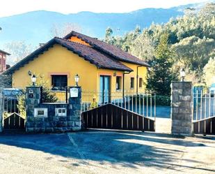 Exterior view of House or chalet for sale in Ribadesella  with Swimming Pool