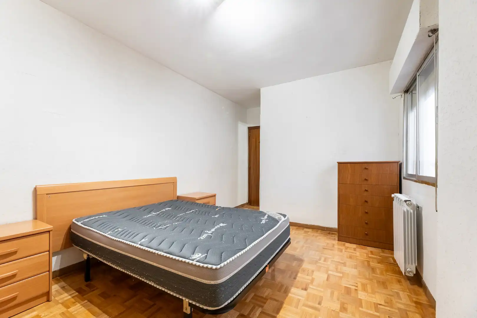 Dormitori de Pis en venda en Madrid amb Calefacció i Terrassa