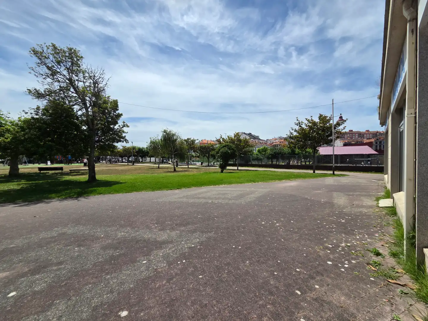 Parkplatz von Geschaftsraum zur Miete in Sanxenxo