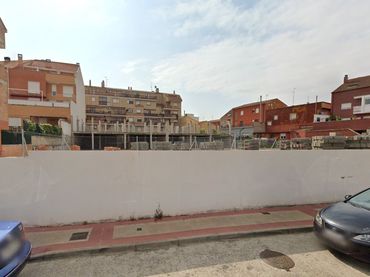 Terreno residenziale in vendita a Calle Río Alhama 17