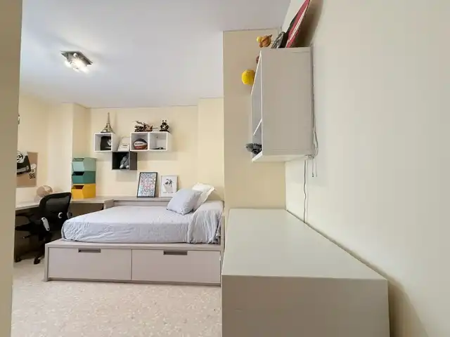 Habitación de Piso en venta en Castellón de la Plana / Castelló de la Plana con Calefacción y Trastero