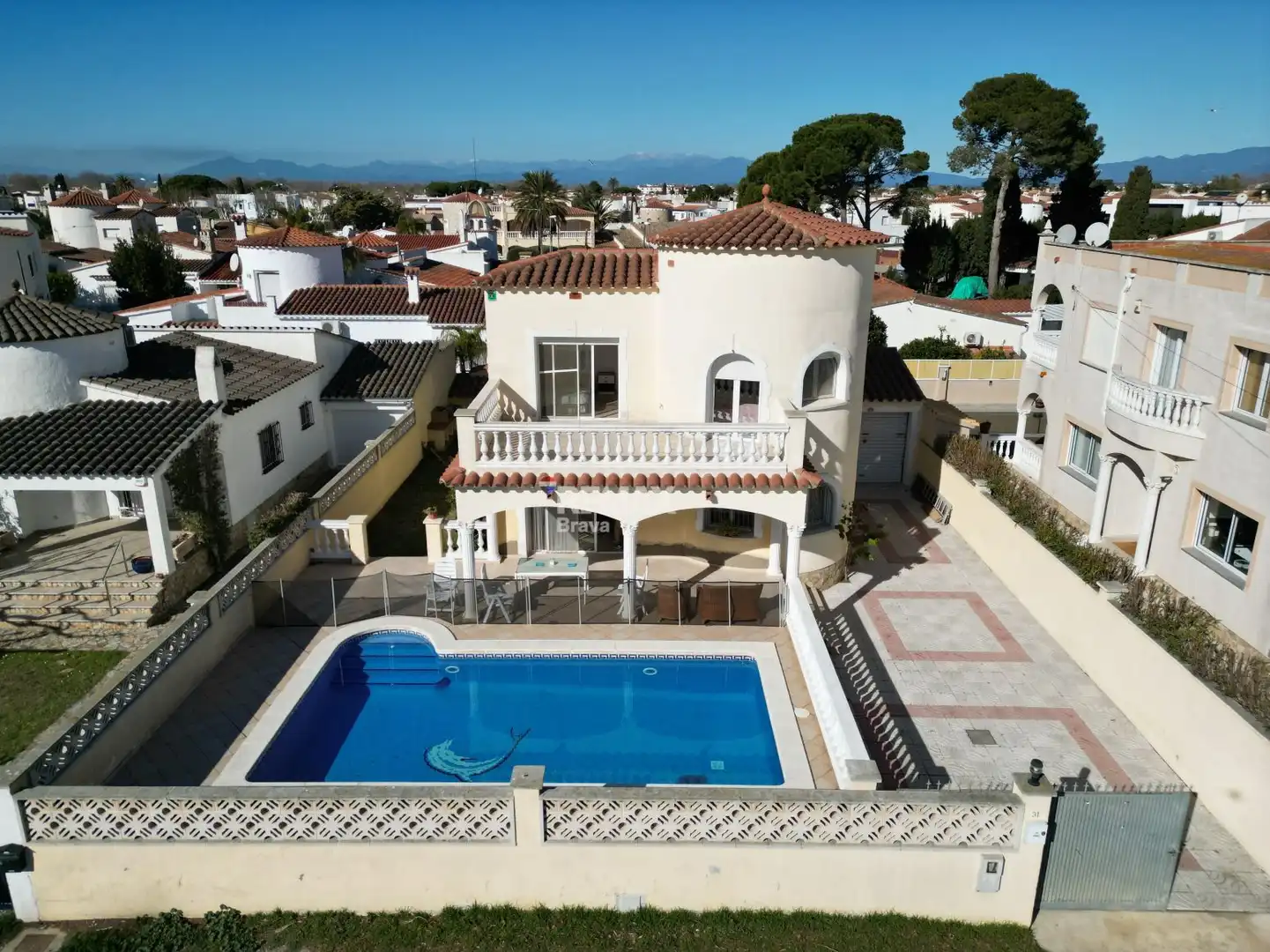 Vista exterior de Casa o chalet en venta en Empuriabrava con Calefacción, Jardín privado y Terraza