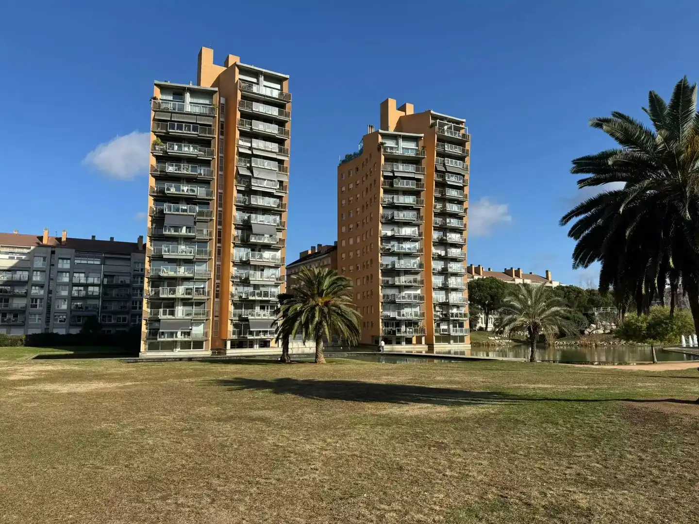 Exterior view of Flat for sale in Girona  with Air Conditioner, Heating and Parquet flooring