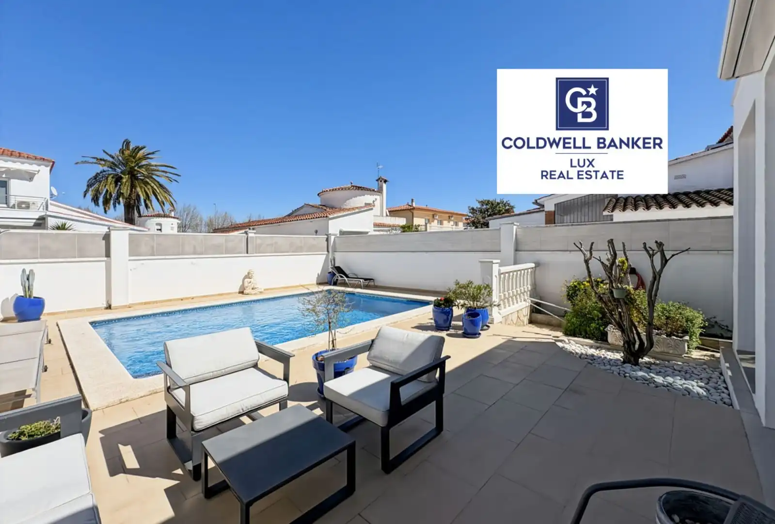 Casa con piscina in vendita a Peni