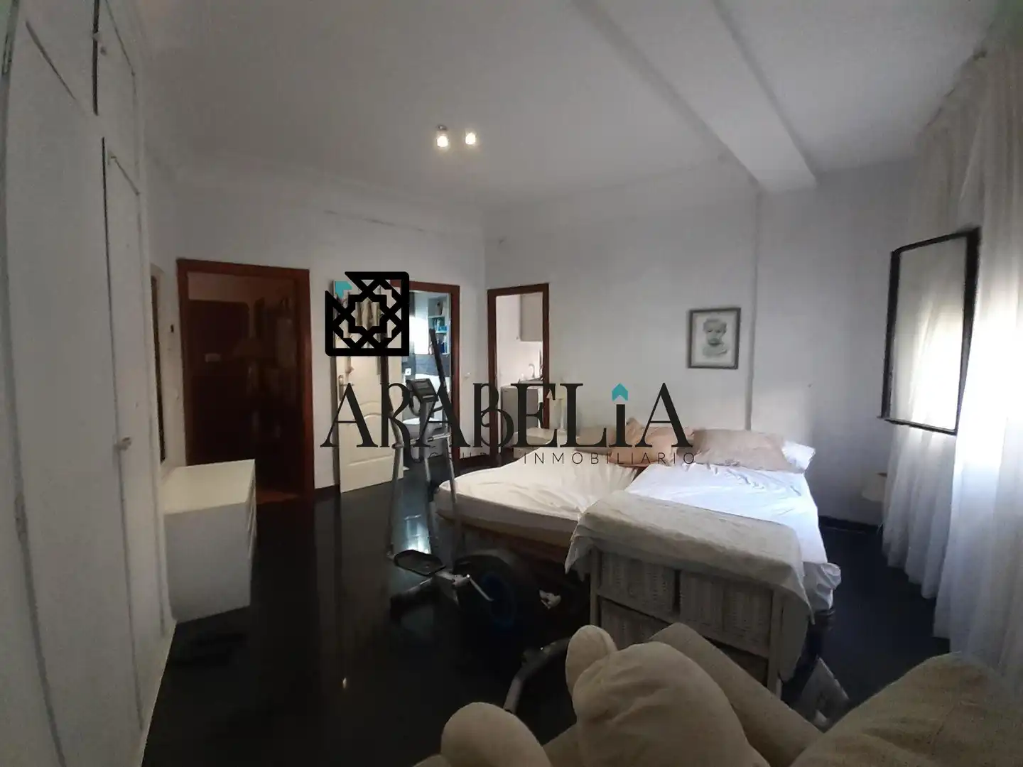 Flat for sale in Córdoba  with Air Conditioner, Terrace and Alarm