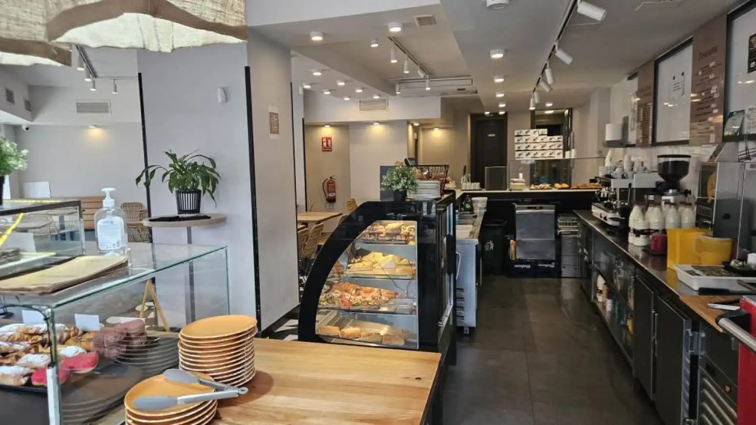 Local comercial en traspàs a Salamanca - Paseo de Carmelitas, imagen 10