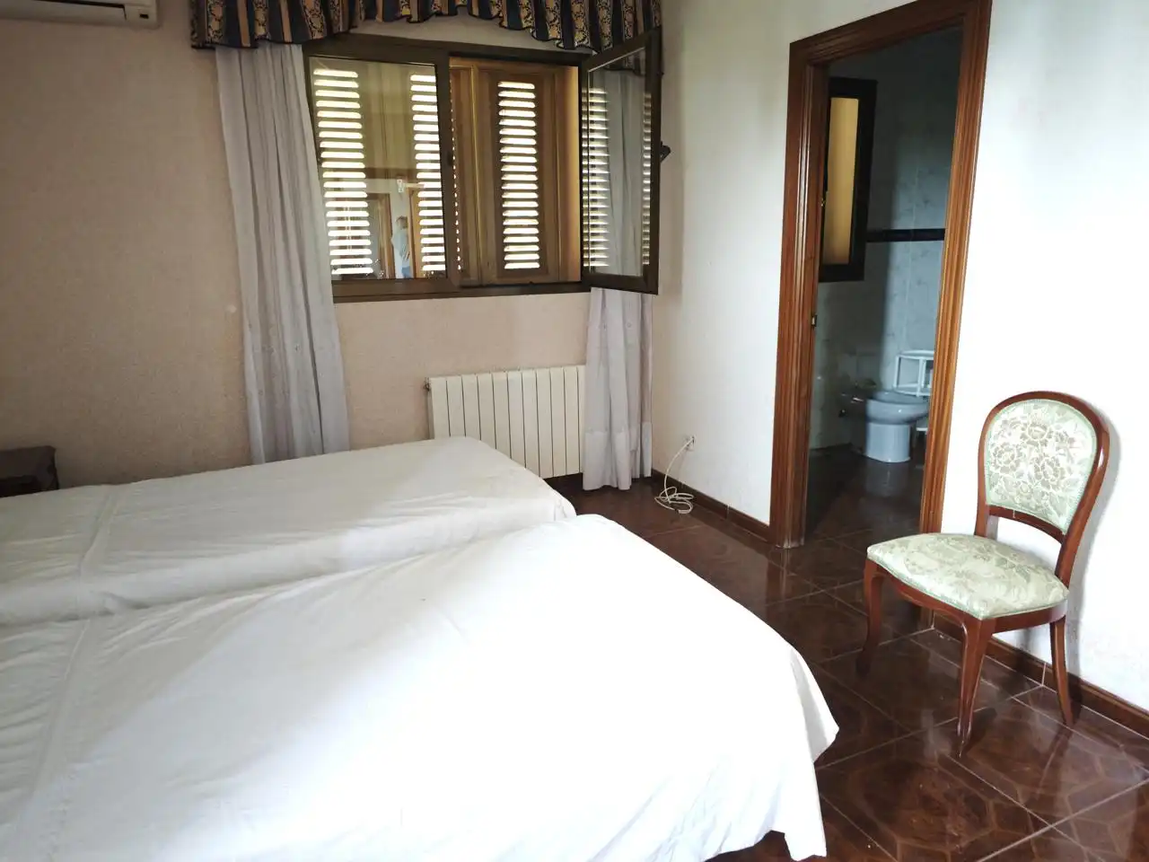 Bedroom of Houses for sale in Majadas  with Air Conditioner, Private garden and Terrace