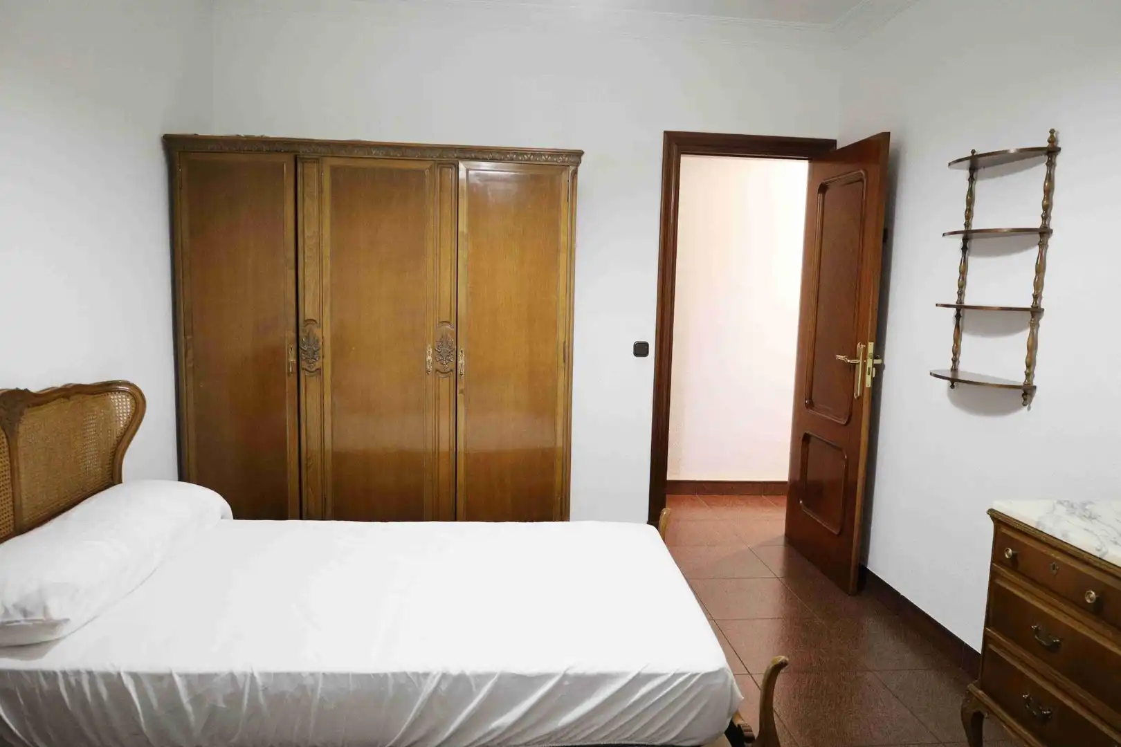 Habitación de Piso en venta en Alcañiz con Aire acondicionado, Calefacción y Trastero