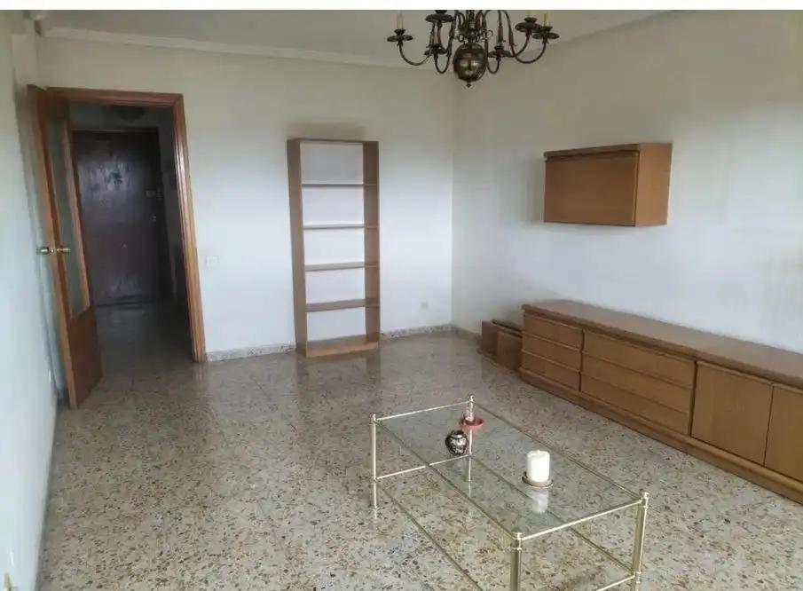 Sala de estar de Piso en venta en Valladolid con Calefacción y Terraza