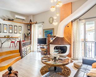 Living room of Flat for sale in  Sevilla Capital  with Air Conditioner and Terrace