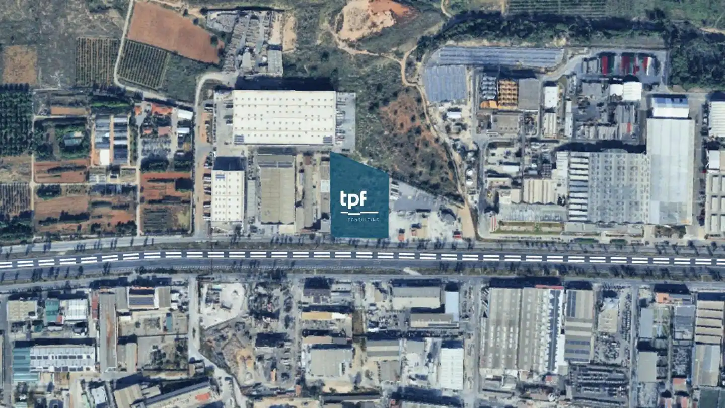 Außenansicht von Fabrik Grundstücke zum Verkauf in Quart de Poblet
