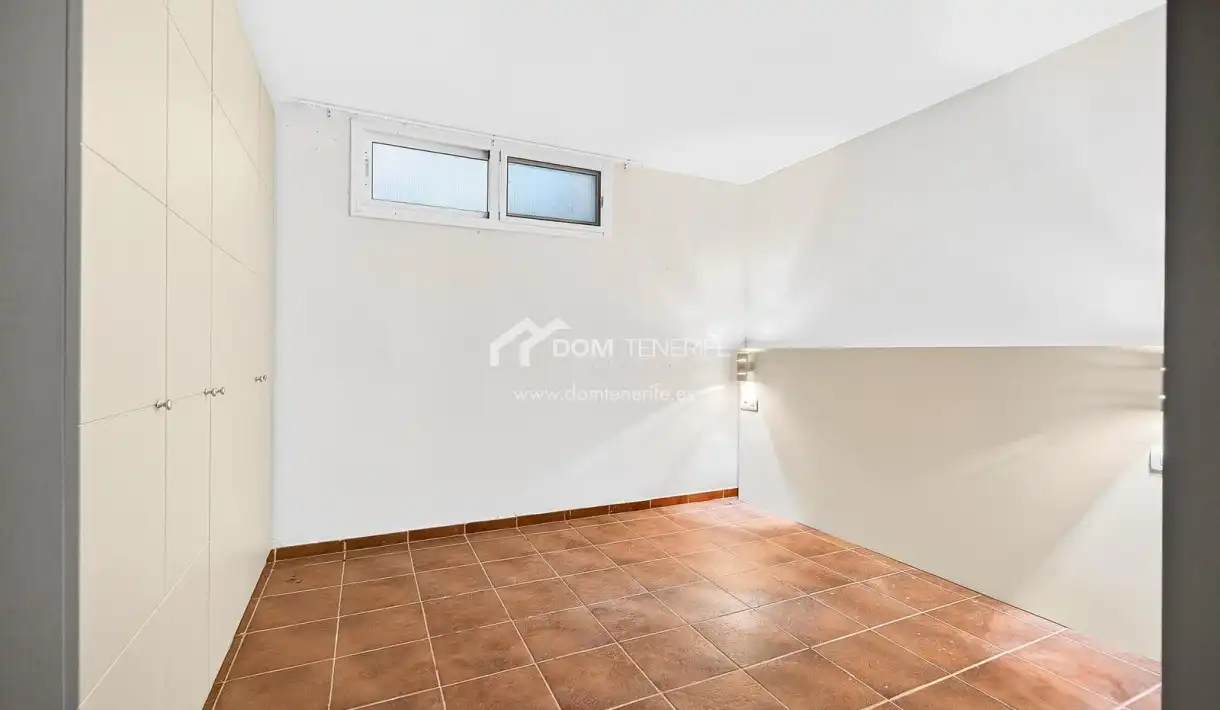 Casa o chalet en venta en Arona con Terraza, Piscina y Amueblado