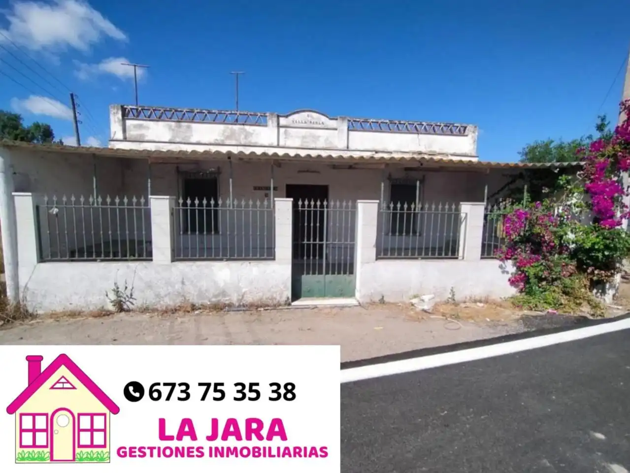 Casa rústica amb jardí en venda a De La Reyerta