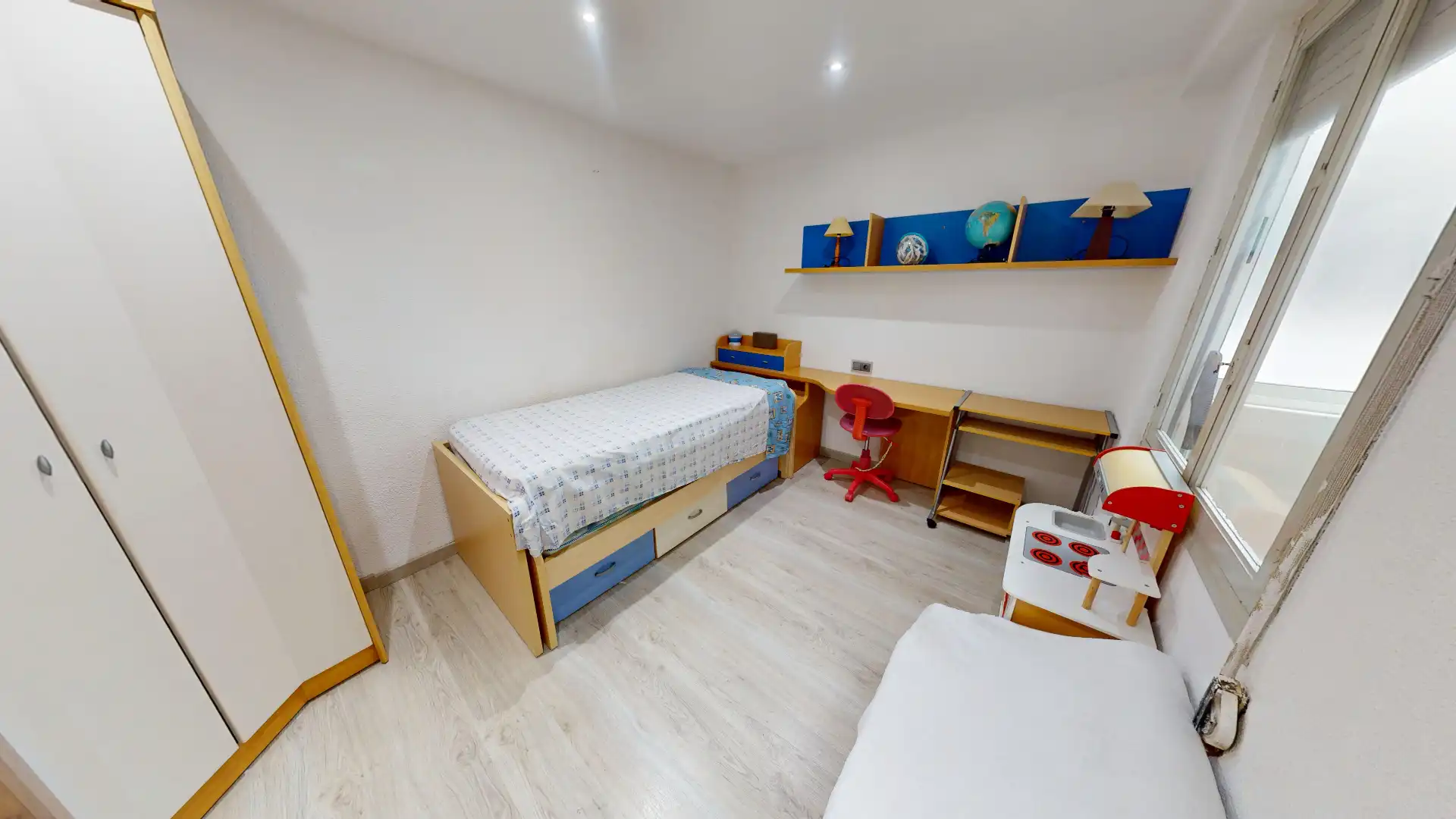Habitación de Piso en venta en Elche / Elx con Amueblado