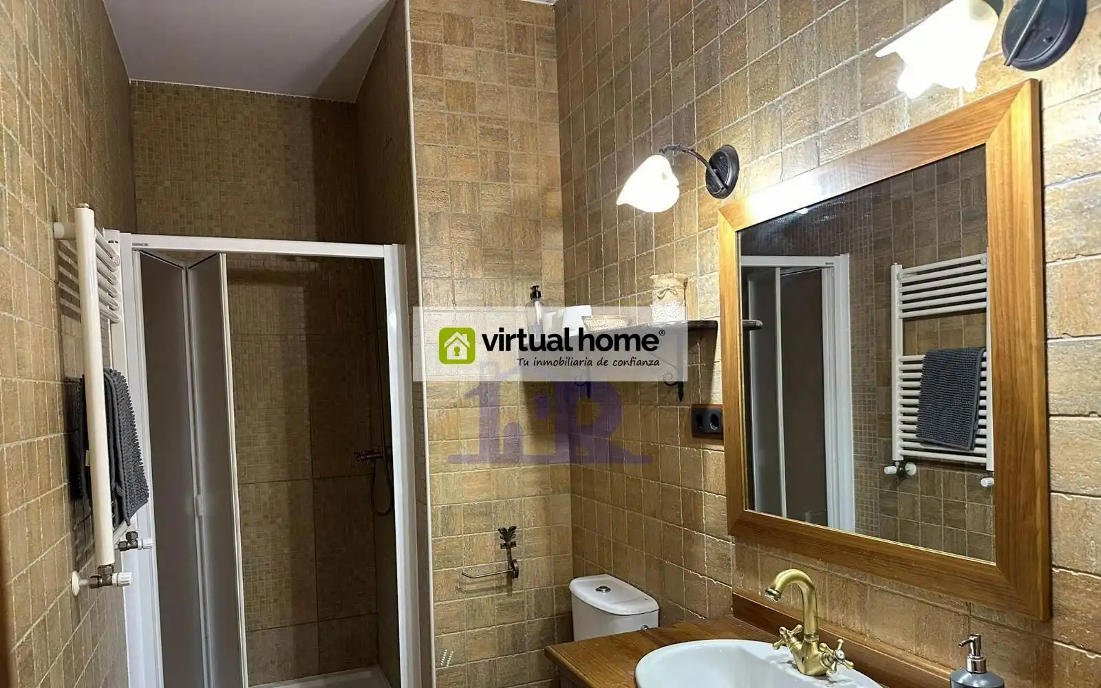Baño de Casa o chalet en venta en Cuenca con Aire acondicionado