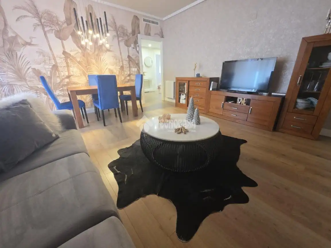 Living room of Flat for sale in Getafe  with Air Conditioner, Heating and Terrace