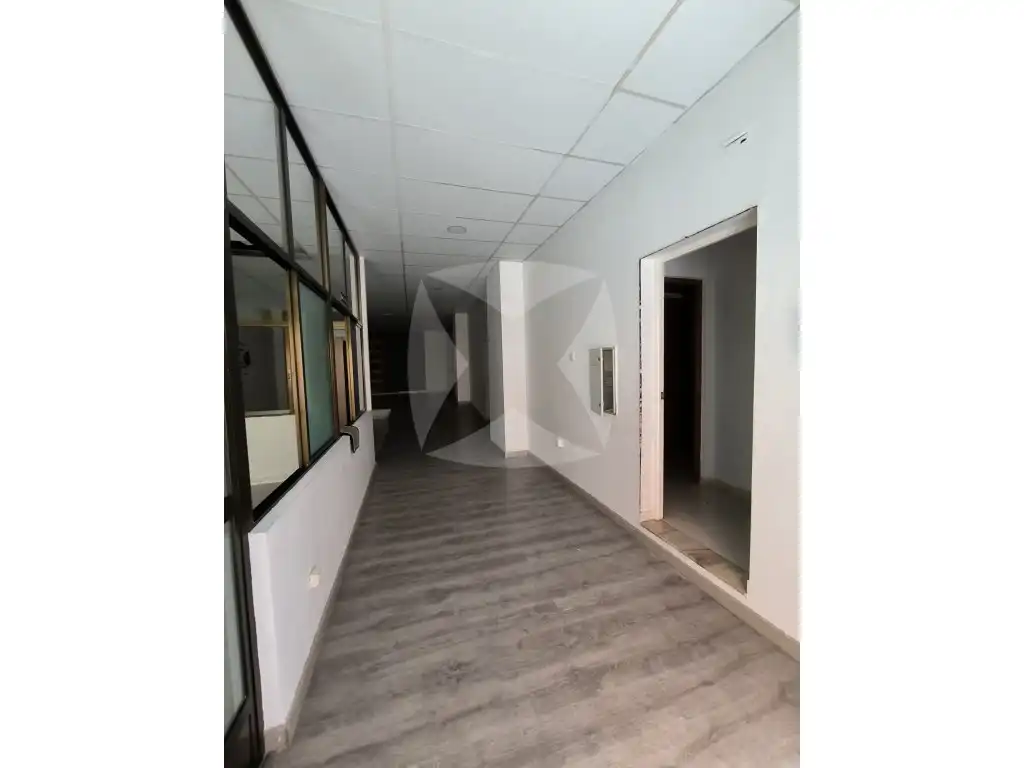 Local comercial en alquiler en Avenida Isabel de Moctezuma, imagen 8