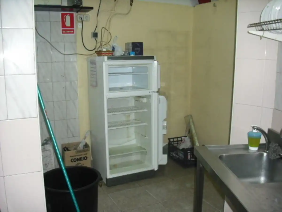 Kitchen of Commercial properties for rent in Alcalá de Henares
