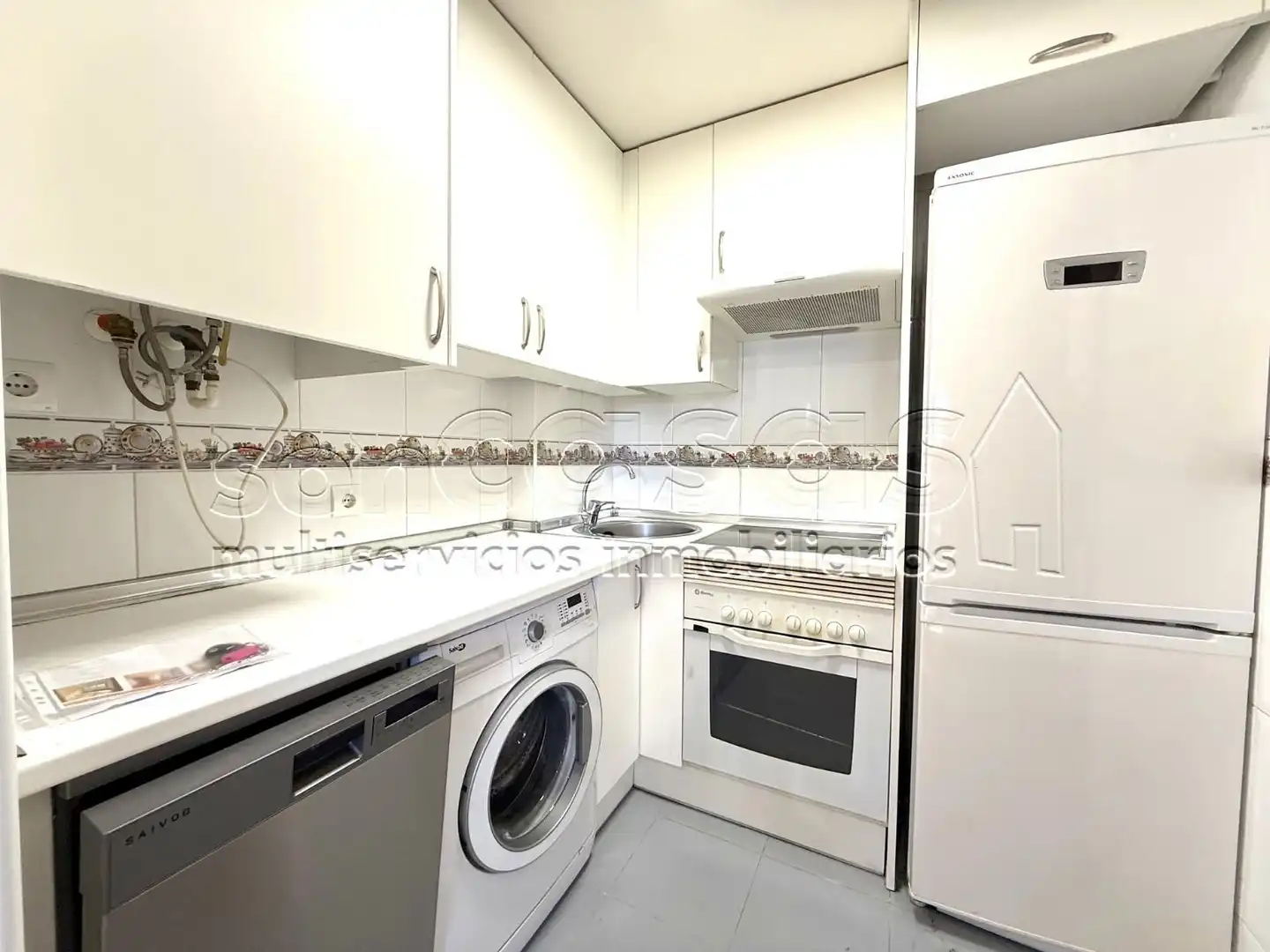 Cocina de Apartamento en venta en Madrid con Aire acondicionado, Calefacción y Parquet