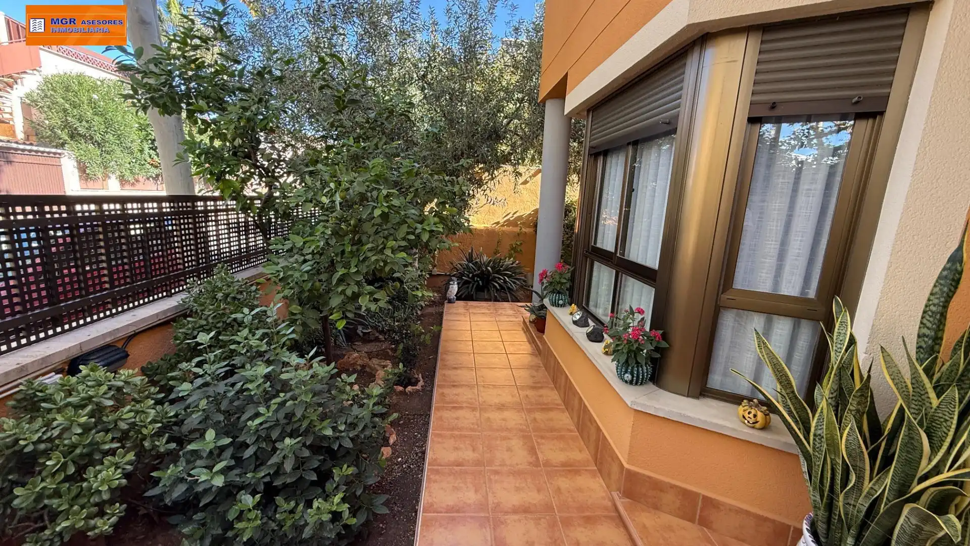 Exterior view of Detached homes for sale in  Palma de Mallorca  with Air Conditioner, Heating and Private garden
