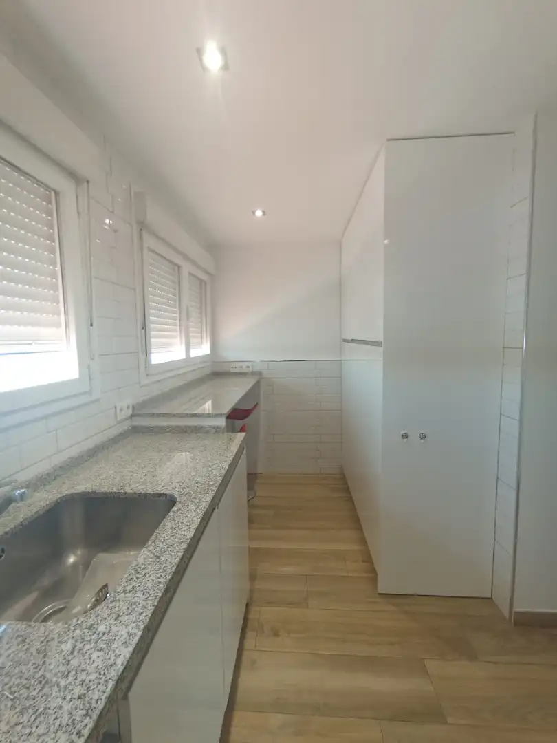 Cuina de Pis de lloguer en Córdoba amb Terrassa