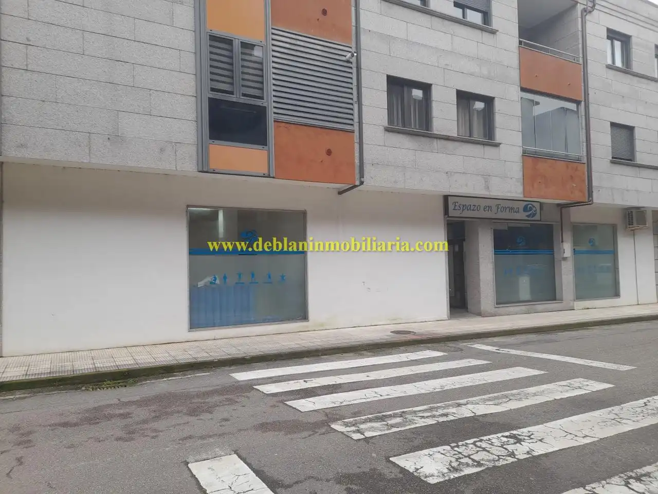 Locale commerciale in affitto a Tomiño, imagen 3