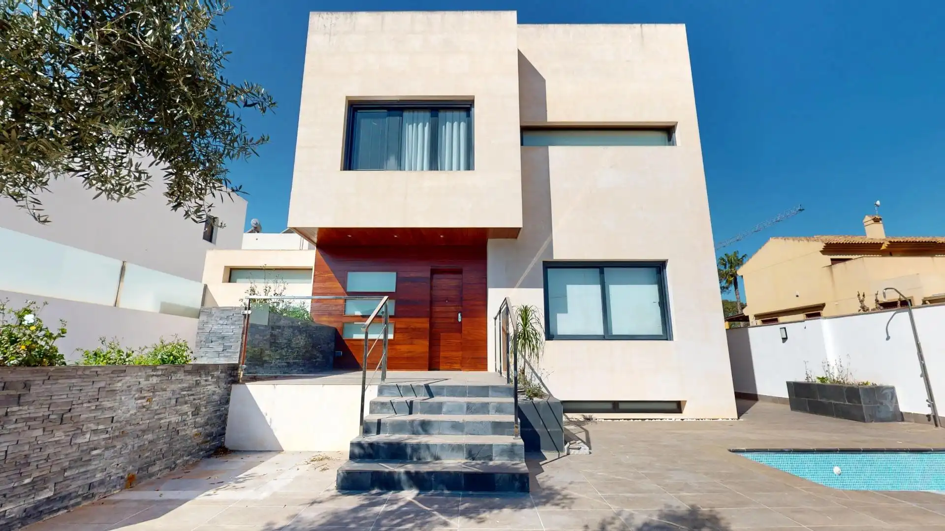 Vista exterior de Casa o xalet en venda en Pilar de la Horadada amb Aire condicionat, Calefacció i Jardí privat