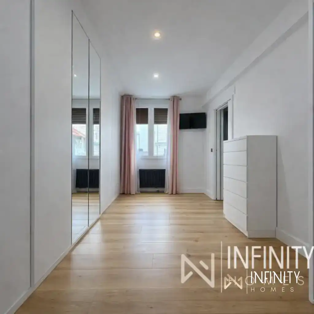 Schlafzimmer von Wohnung zum Verkauf in Bilbao  mit Klimaanlage, Heizung und Terrasse