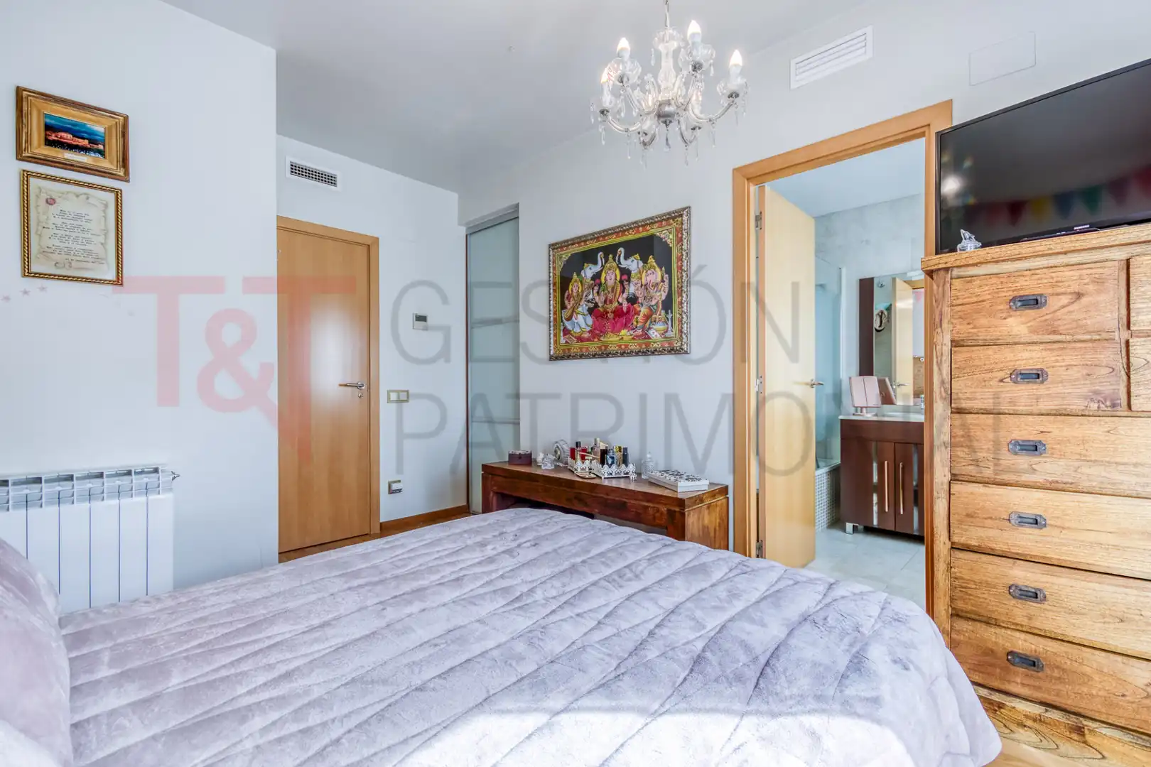 Schlafzimmer von Einfamilien-Reihenhaus zum Verkauf in El Masnou mit Klimaanlage, Heizung und Terrasse