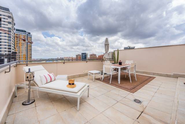 Ático en Venta en Virgen del Cortijo - Manoteras