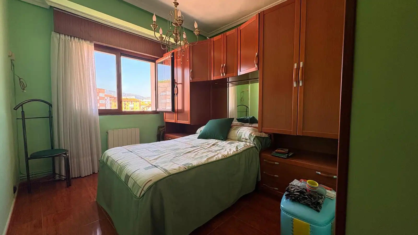 Bedroom of Flat for sale in Barakaldo   with Heating, Parquet flooring and Furnished