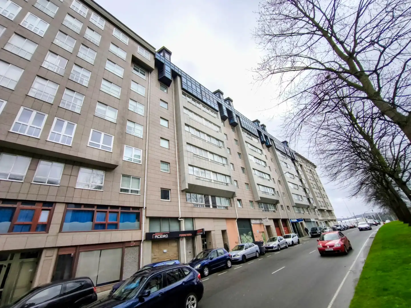 Piso en venta en Avenida Arteixo, 135, Os Mallos