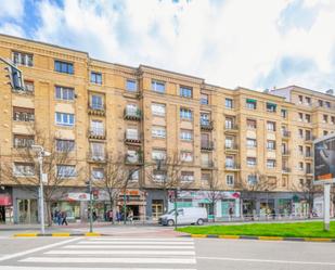 Vista exterior de Àtic en venda en  Pamplona / Iruña