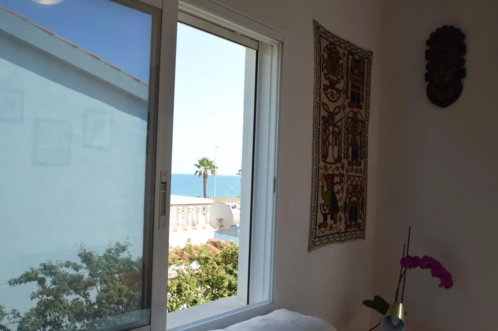 Schlafzimmer von Haus oder Chalet zum Verkauf in Vinaròs mit Klimaanlage, Heizung und Privatgarten