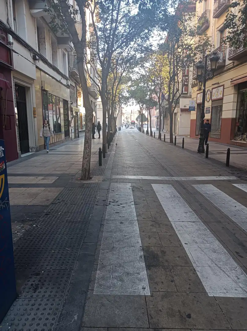 Vista exterior de Local en venta en Zaragoza