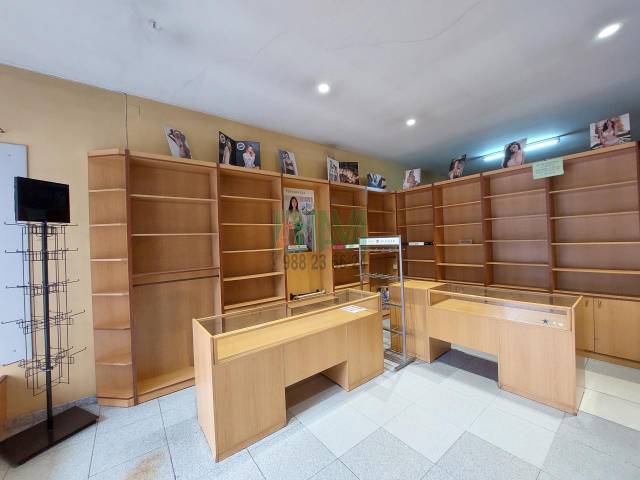 Local comercial en Alquiler en Couto