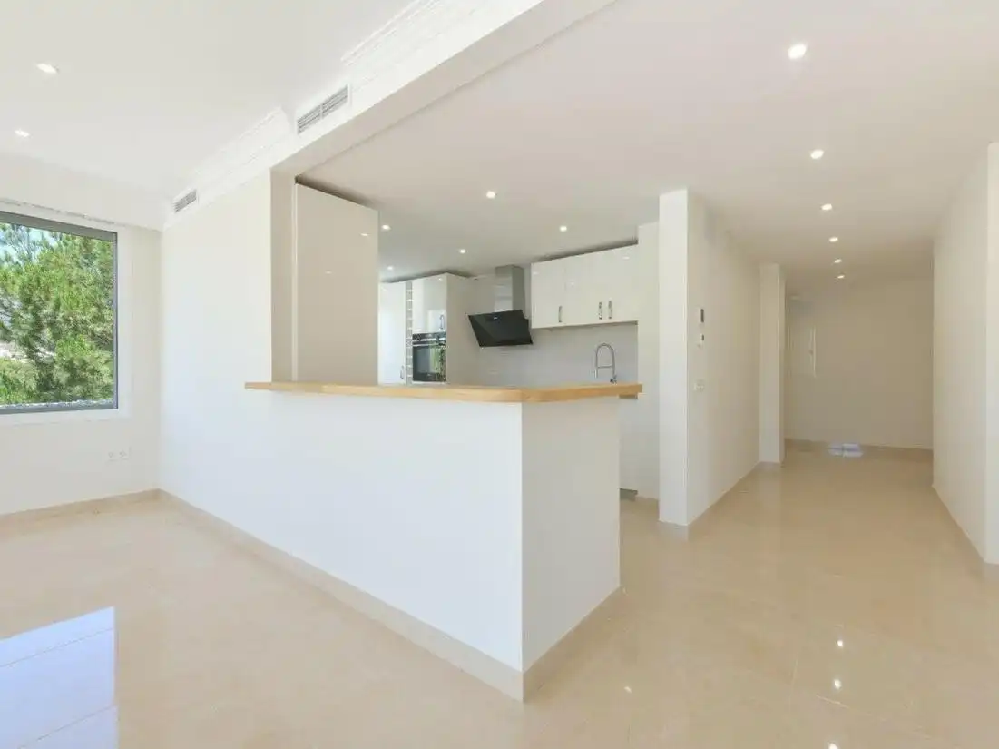 Penthouse with pool for sale in Nueva Andalucía, imagen 13