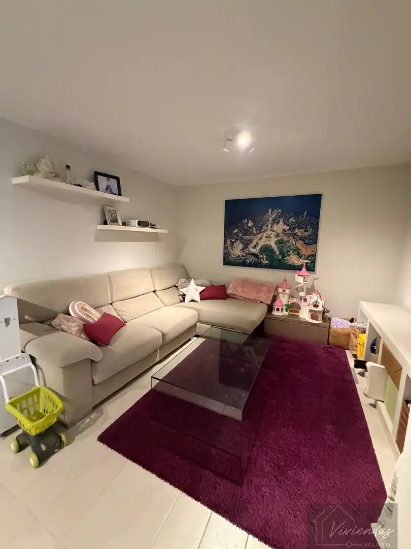 Sala d'estar de Casa o xalet en venda en Boadilla del Monte amb Aire condicionat, Calefacció i Terrassa