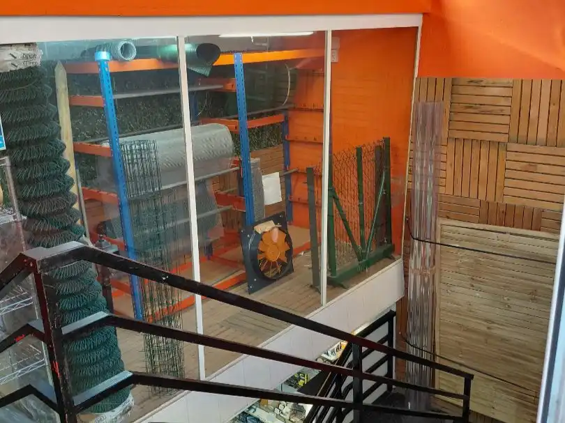 Business premises for sale in lluis millet 80, imagen 2
