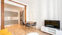 Living room of Flat to rent in  Barcelona Capital  with Air Conditioner, Heating and Balcony