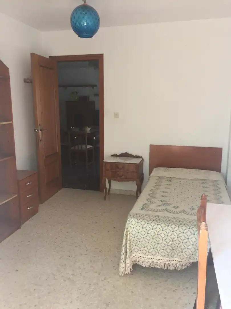 Bedroom of Flat for rent in Granada  with Furnished