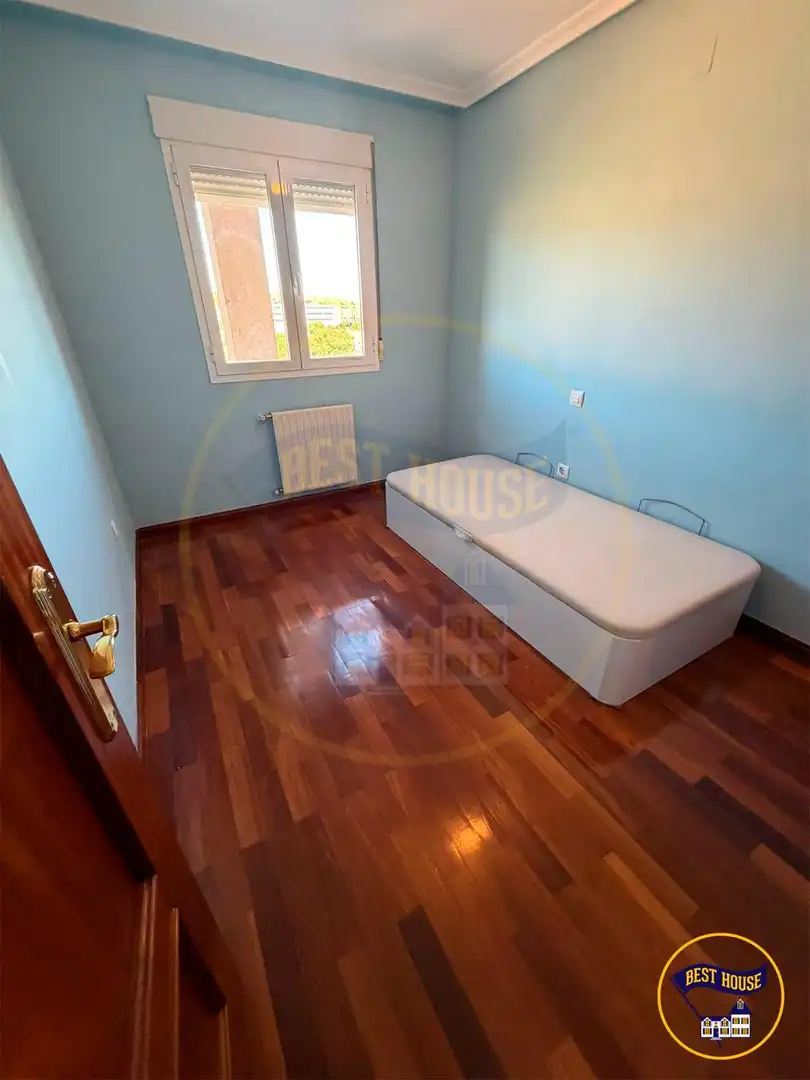 Habitación de Piso en venta en Cuenca con Calefacción y Trastero