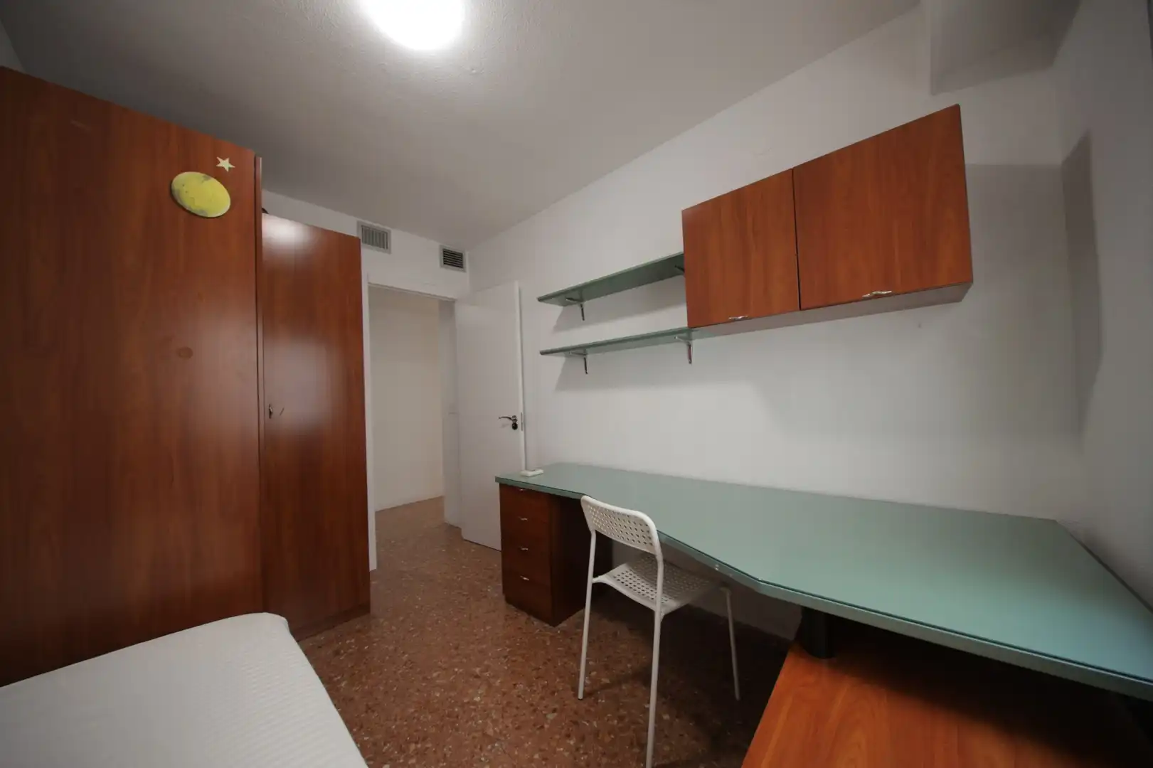 Habitación de Piso en venta en Manises con Calefacción, Balcón y Alarma