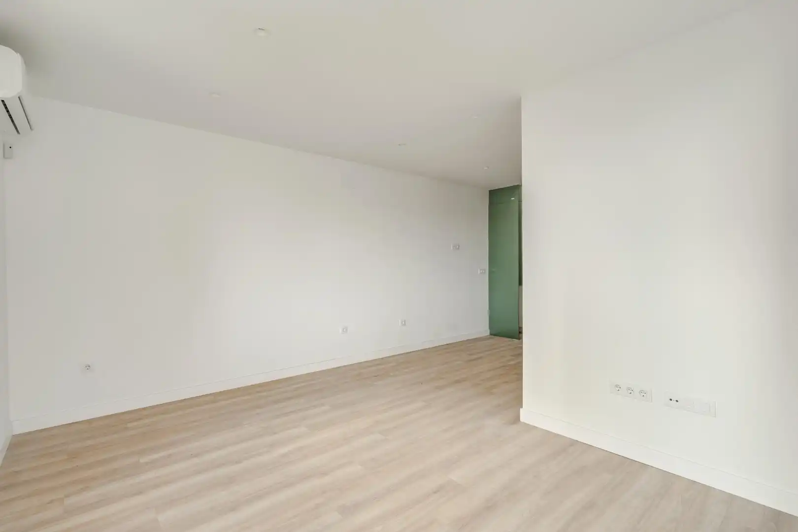Flat with terrace for sale in Plaza Nogalera, imagen 11