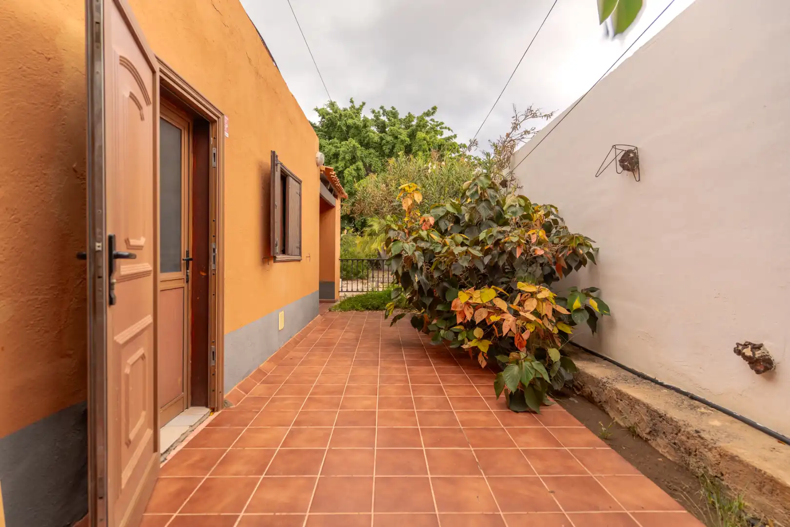 Vista exterior de Casa o xalet en venda en Arona amb Moblat