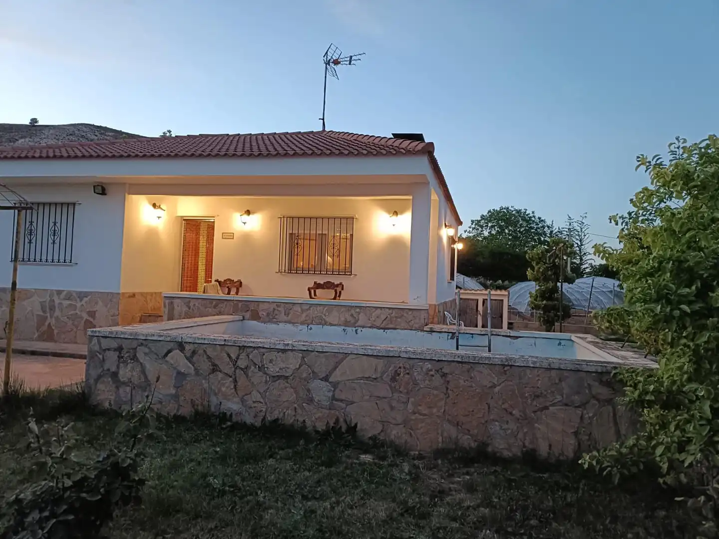Piscina de Casa o xalet en venda en Teruel amb Jardí privat i Piscina