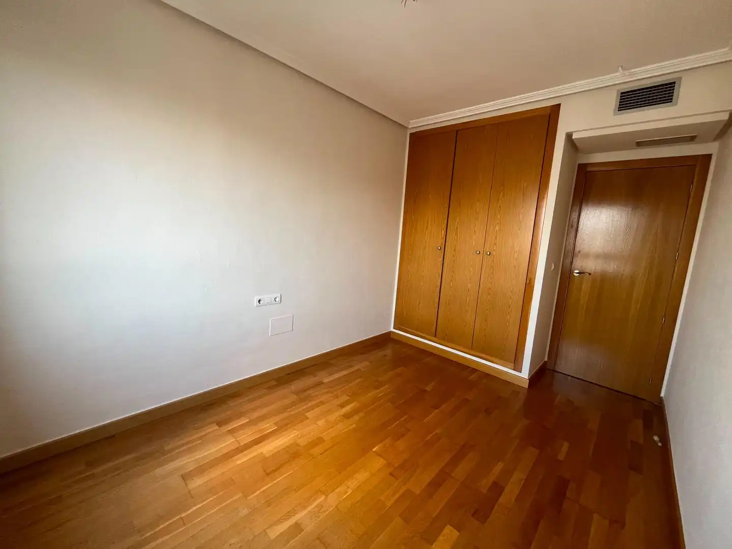 Schlafzimmer von Wohnung zur Miete in Murcia mit Klimaanlage, Heizung und Abstellraum