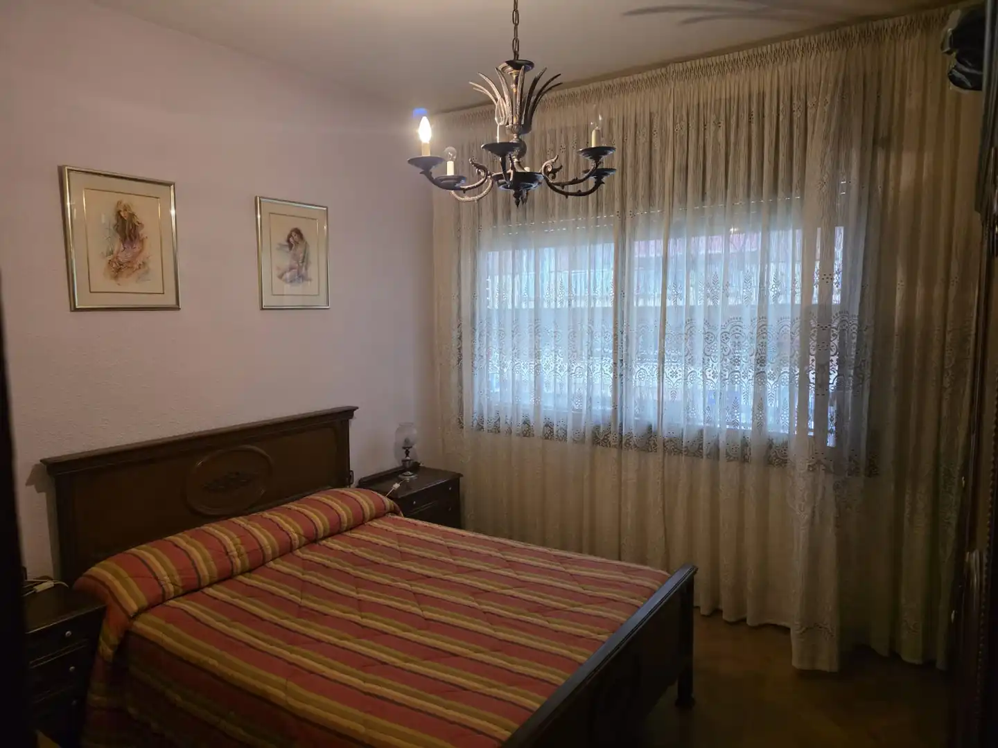 Dormitori de Pis en venda en L'Hospitalet de Llobregat amb Aire condicionat, Parquet i Traster