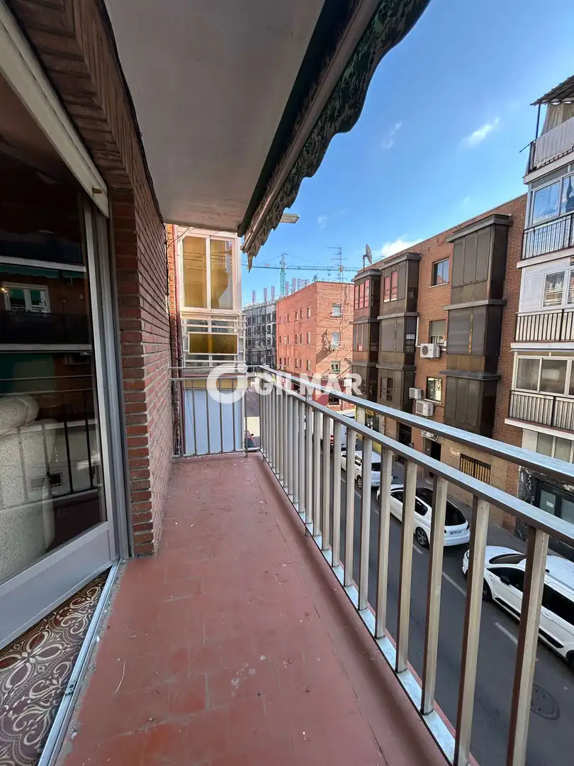 Piso con terraza en venta en Puente de Vallecas, imagen 2