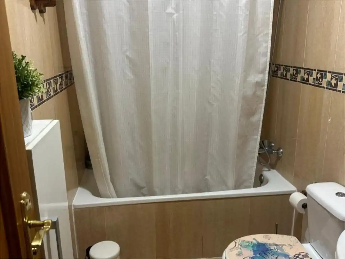 Baño de Apartamento de alquiler en Pulpí con Jardín privado, Piscina y Amueblado